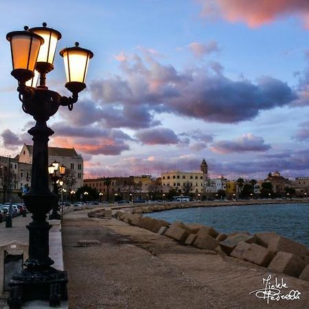 Hotel De Rossi Bari Esterno foto