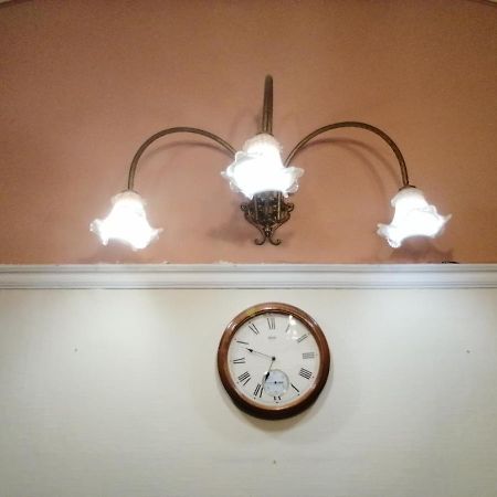 Hotel De Rossi Bari Esterno foto